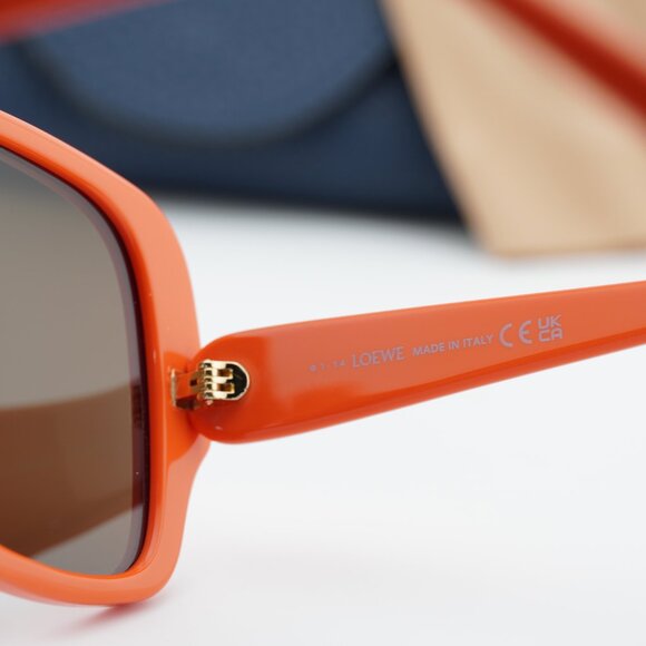 Loewe LW40134U 42E Square Sunglasses – Orange\\ Brown